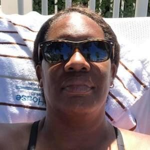 Meet your Posher, Tonya